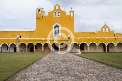 izamal, la ciudad amarilla in Yucatan, mexico